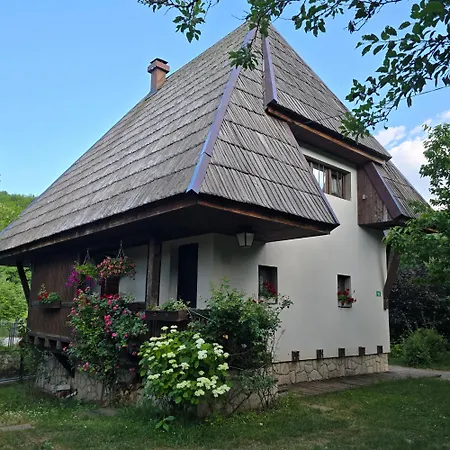 Villa Tennis Sarajevo Ledici